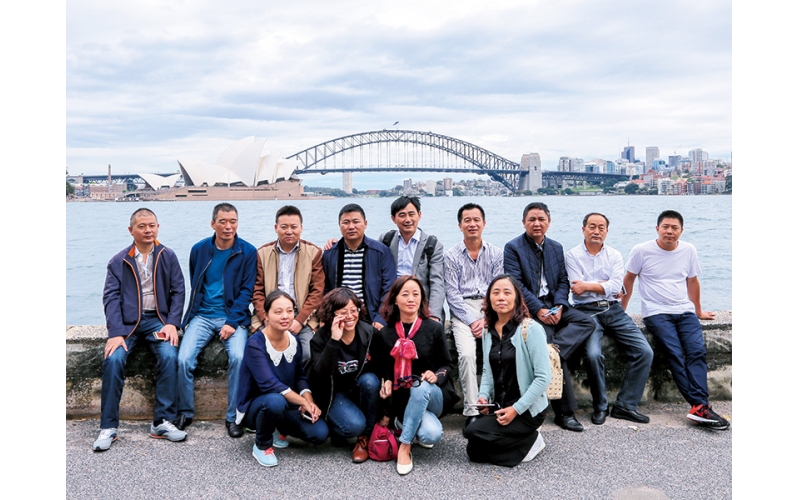 2016年公司組織優(yōu)秀員工去澳大利亞參觀學(xué)習(xí)